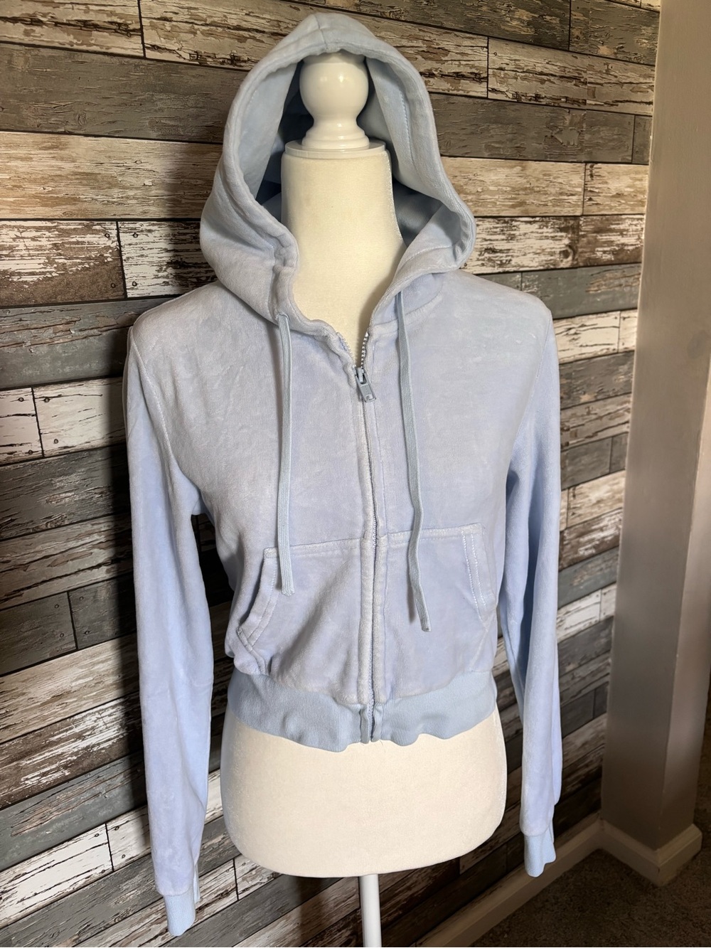 John Galt/Brandy Melville Light Blue Velour Cropped Zip Up Jacket Womens XS/S